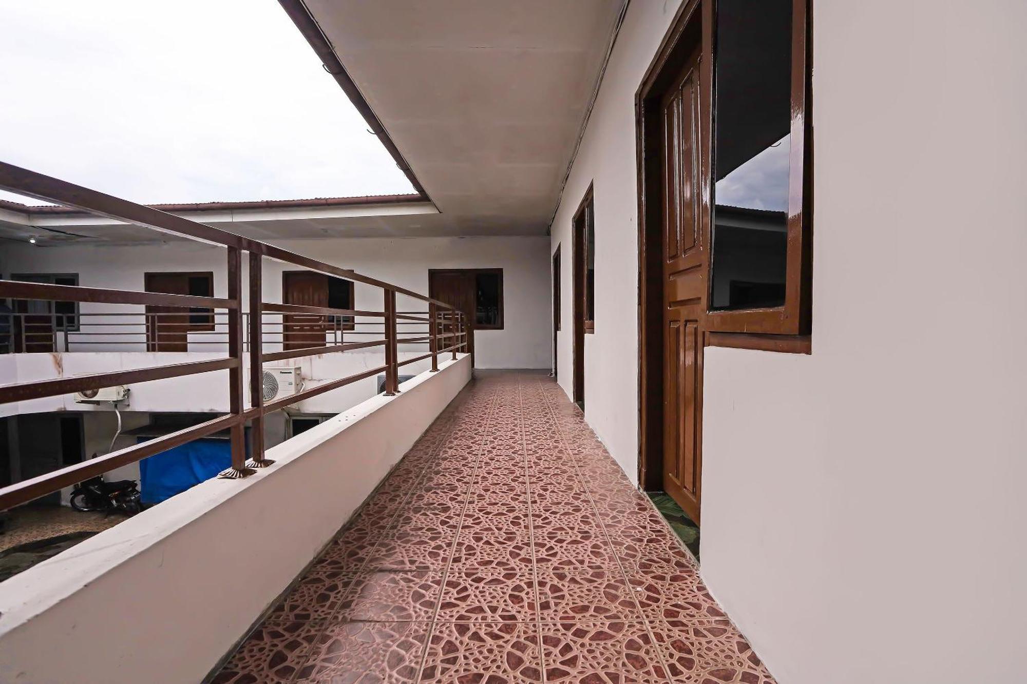Spot On 92421 City Kost Syariah ปังกัลปีนัง ภายนอก รูปภาพ